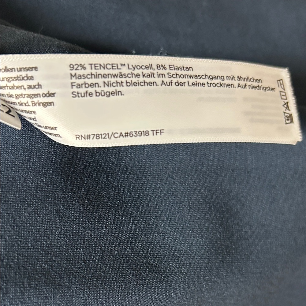 Eileen Fisher Hunter Green Sleeveless Tank Top - Picture 6 of 6